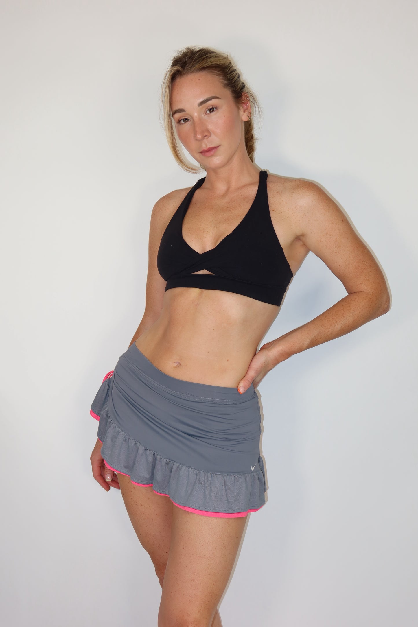 nike grey and pink skort