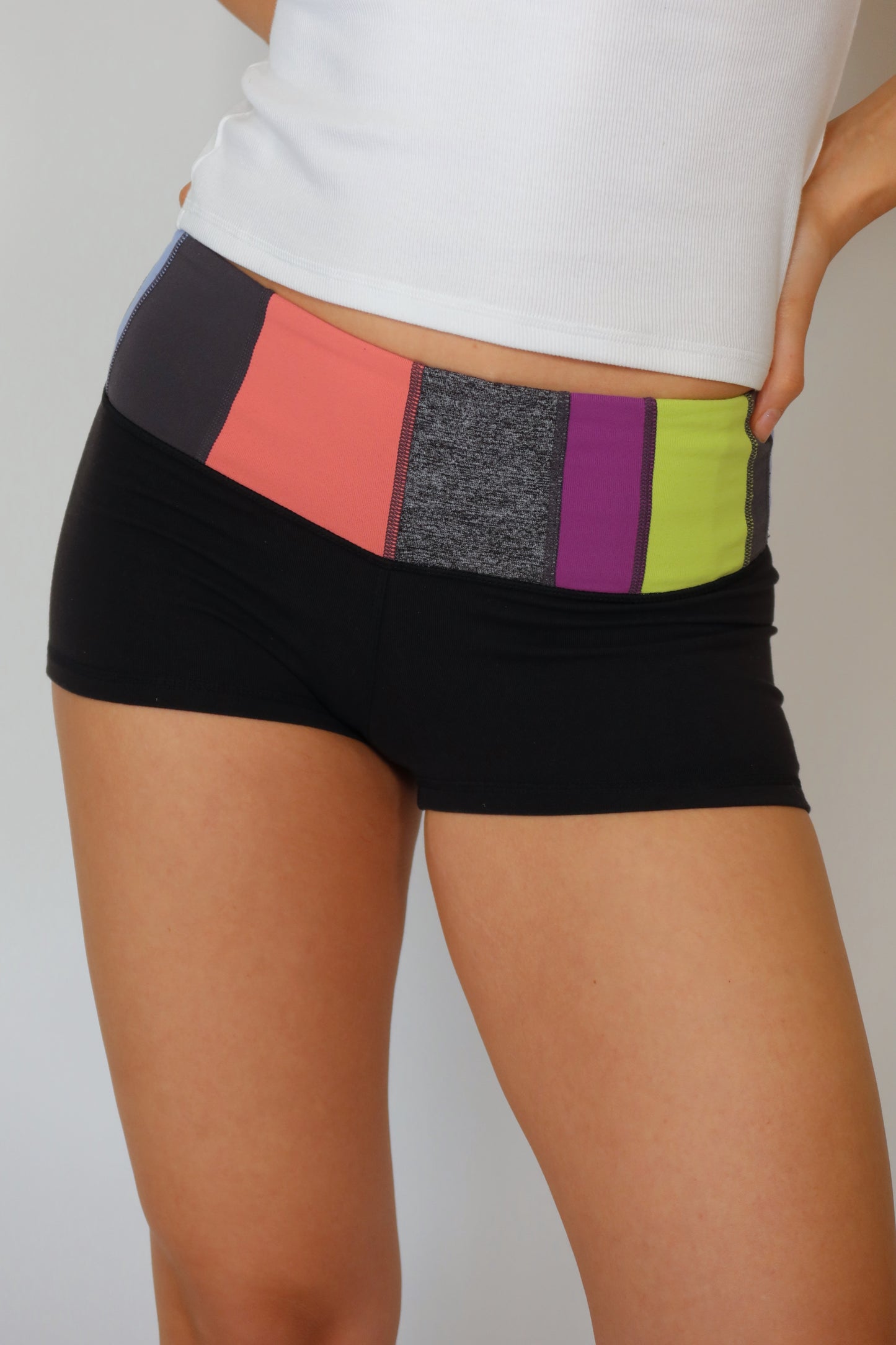lululemon colourful waistband shorts