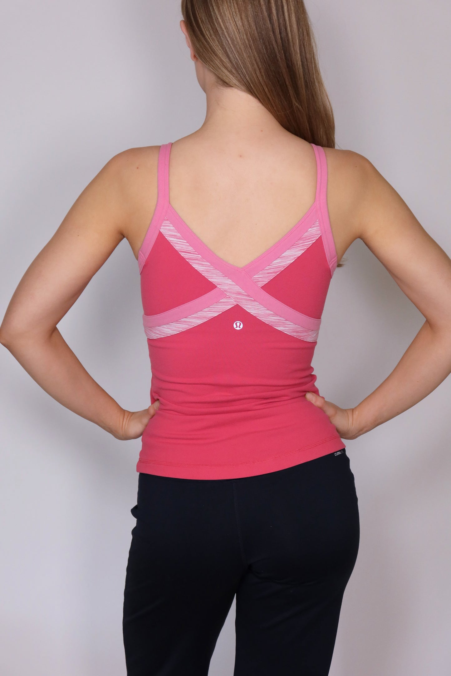 lululemon pink tank top