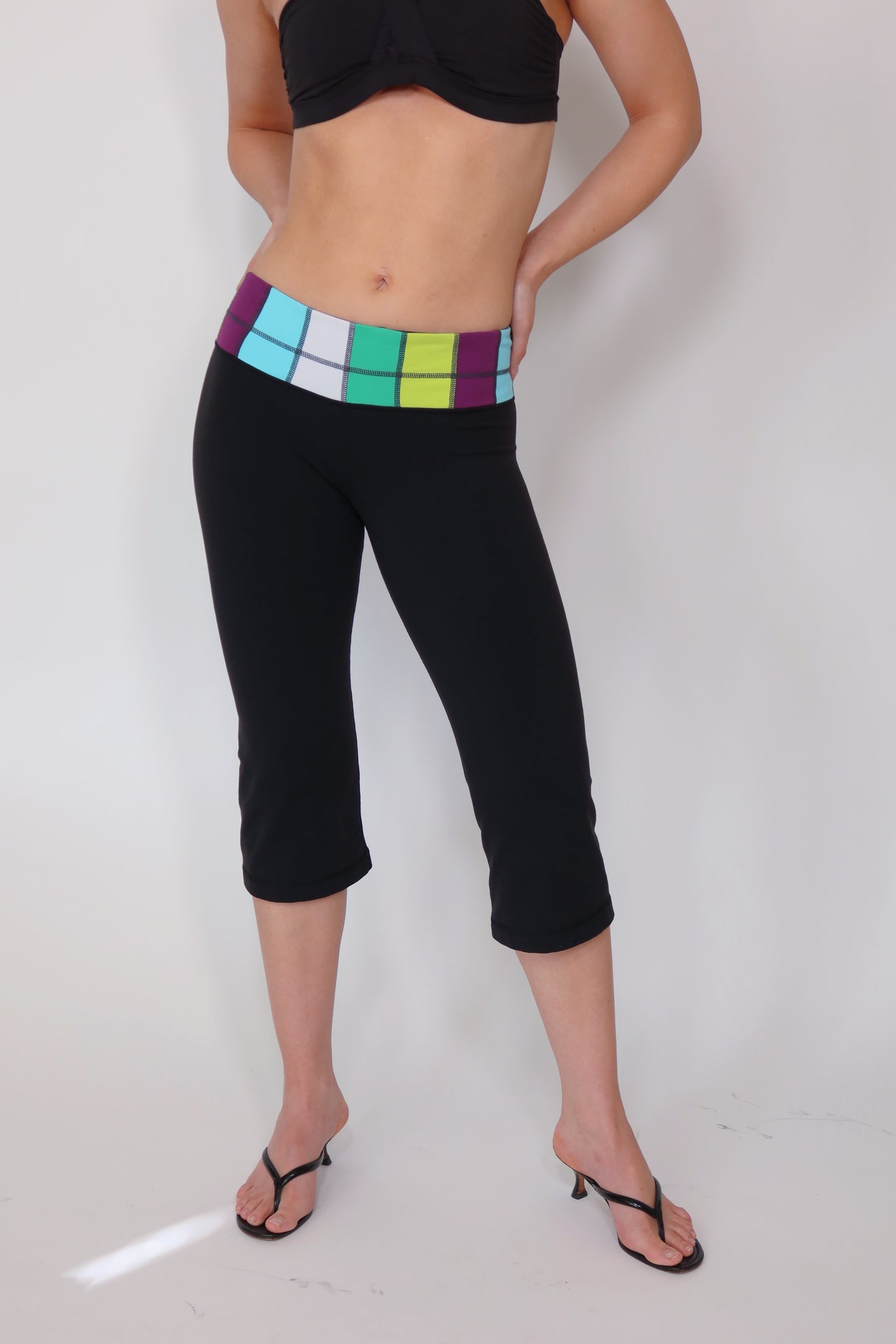 lululemon colourful waistband capri