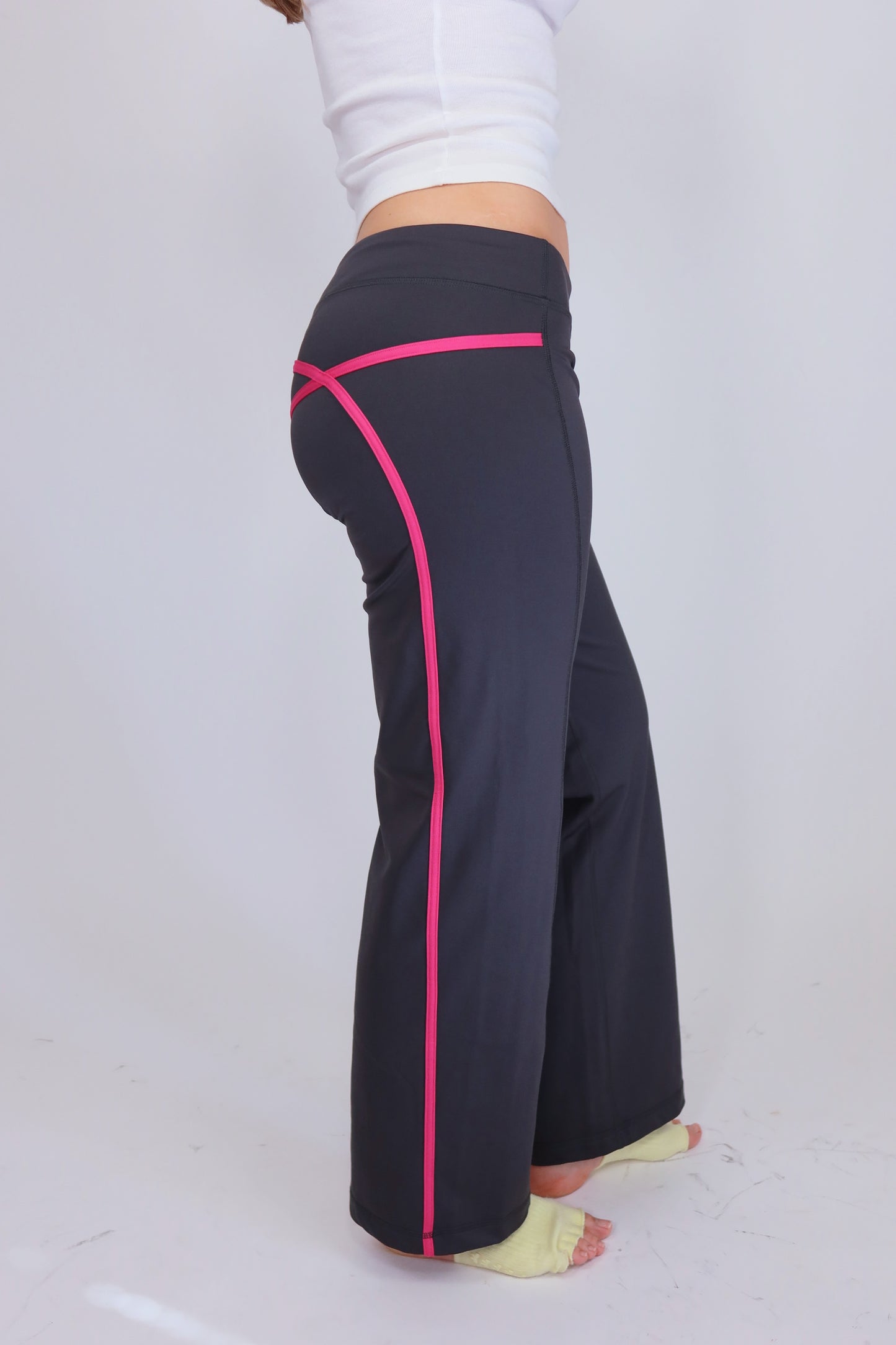 lululemon grey & pink pant