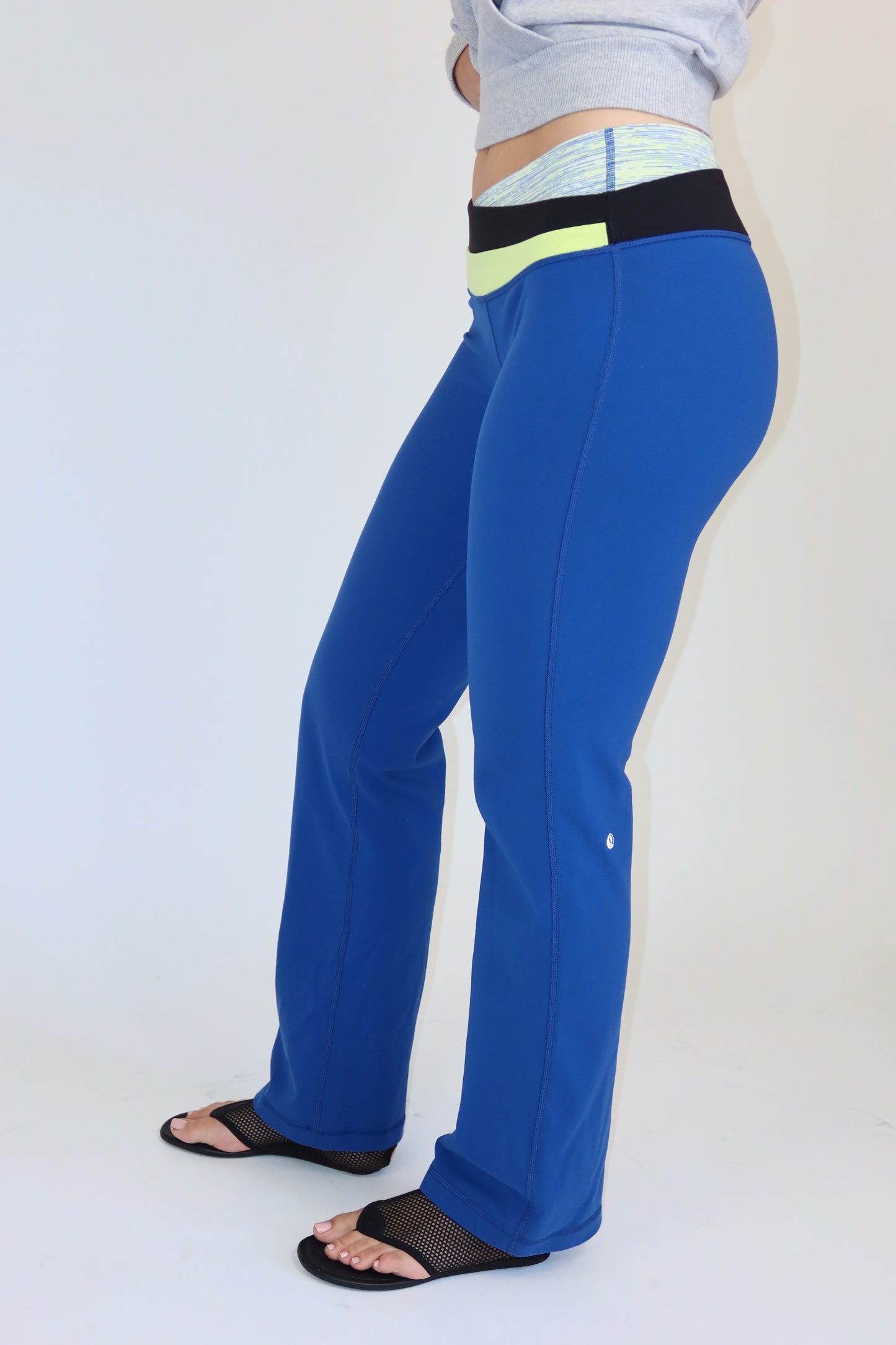 lululemon low rise flare pant