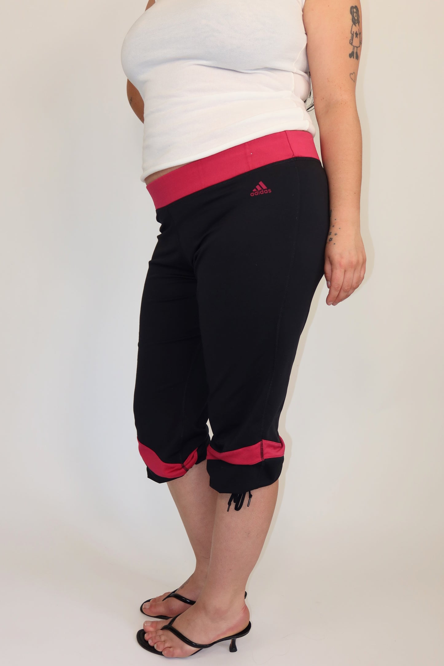 adidas pink and grey capri