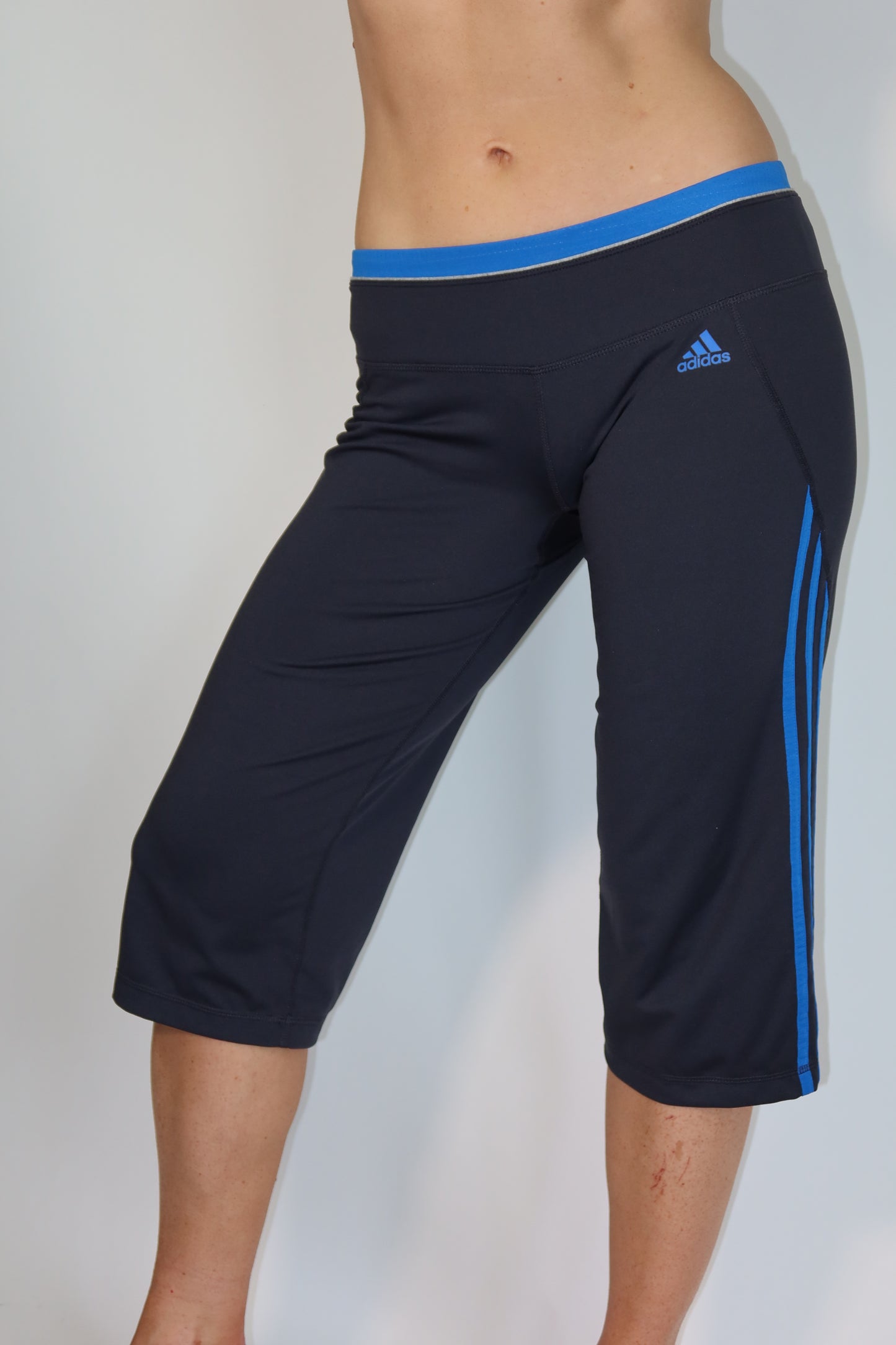 adidas black and blue capri