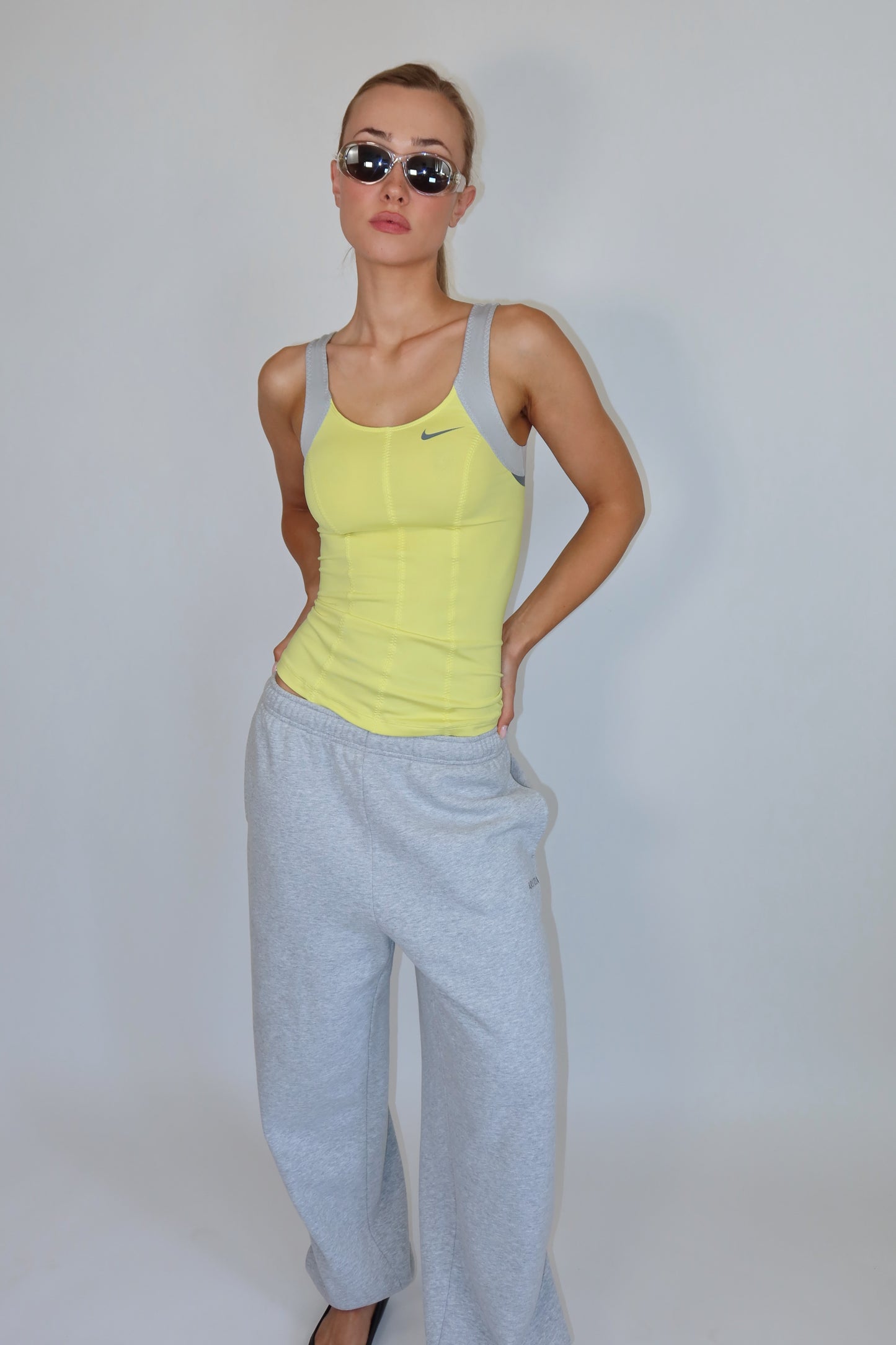 nike yellow & grey top