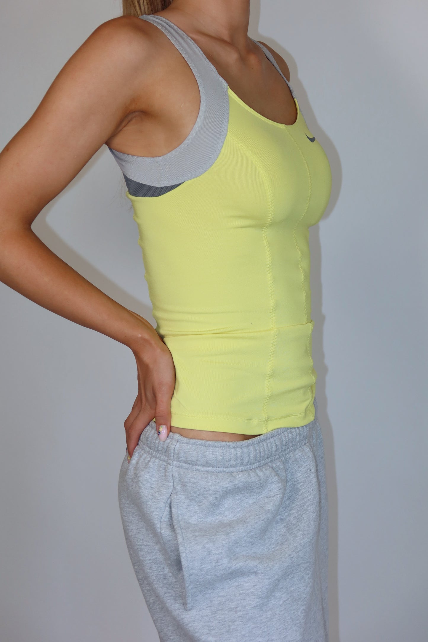 nike yellow & grey top
